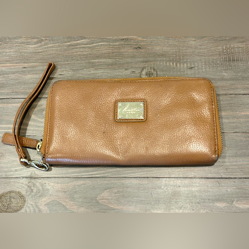 Kenneth Cole, Brown Pebbled Zip Leather Wristlet wallet